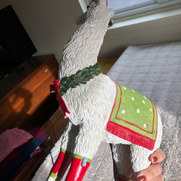 LLAMA // Christmas Decor - Picture 8 of 8